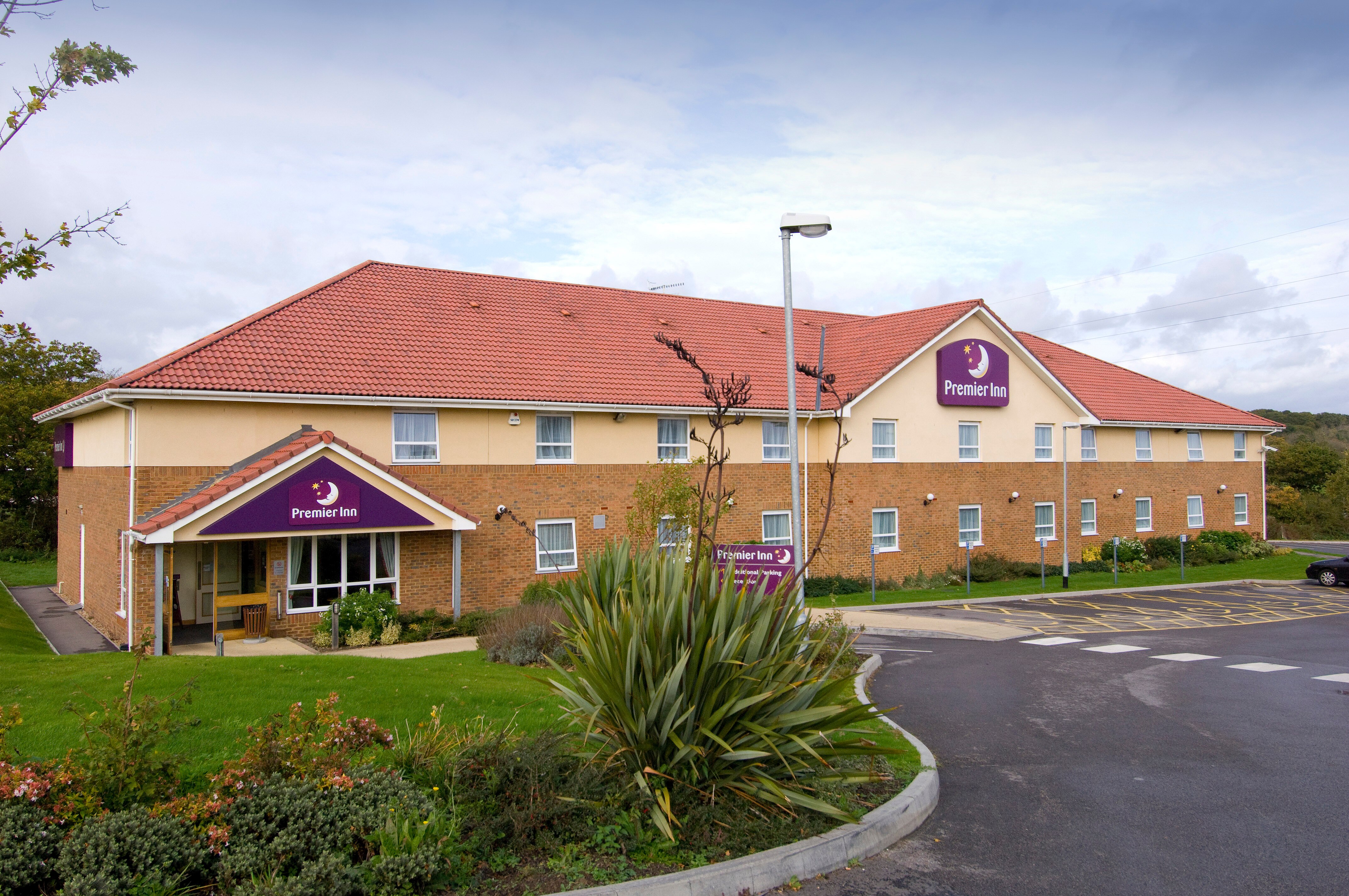 Premier Inn Eastbourne (Polegate) - Tap to explore photos