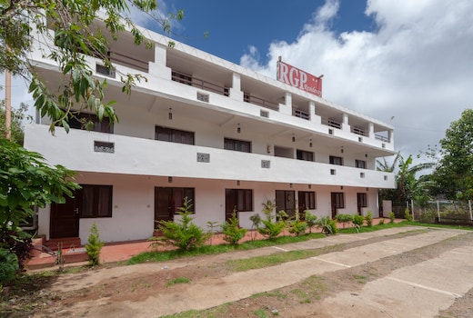 Hotel O RGP Residency Kodaikanal lake