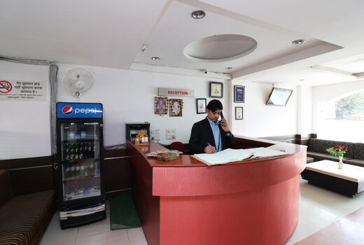 Super HOTEL GUD STAY