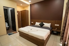 Hotel Mokshita indore, Indore