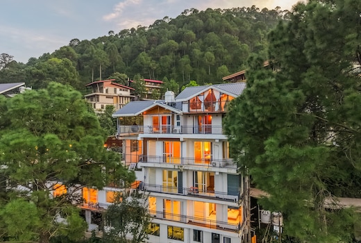 The Aura Kasauli - Eco Luxury Villa