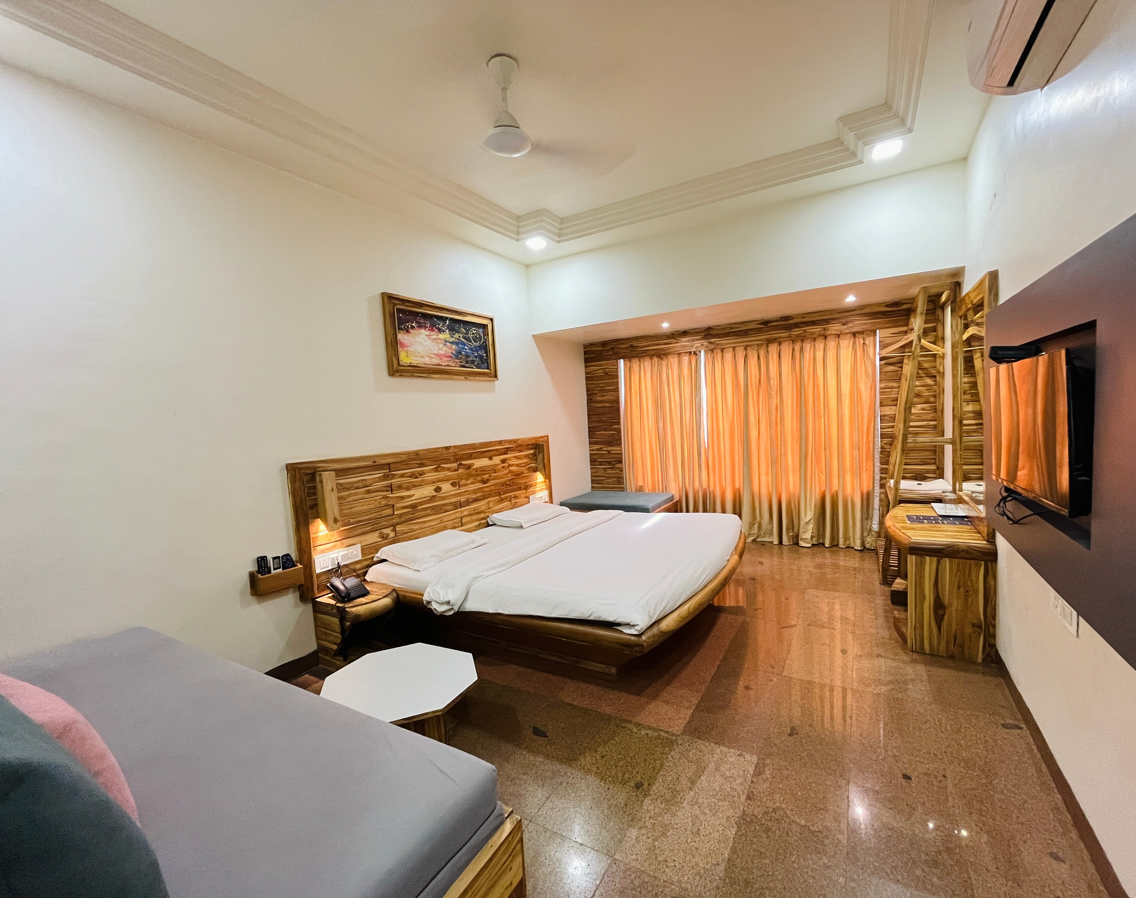 Hotel Shripad - Tap to explore photos