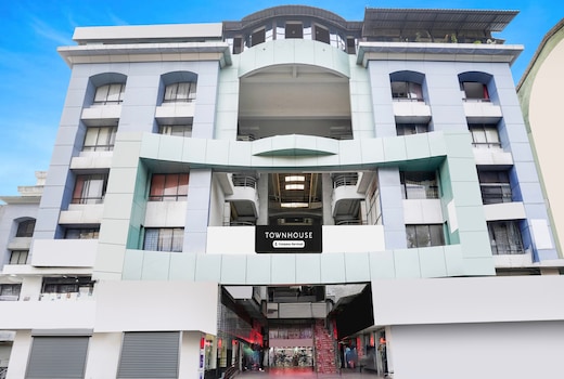 Super Townhouse Margao Near Railway Station Formerly Hotel Tanish