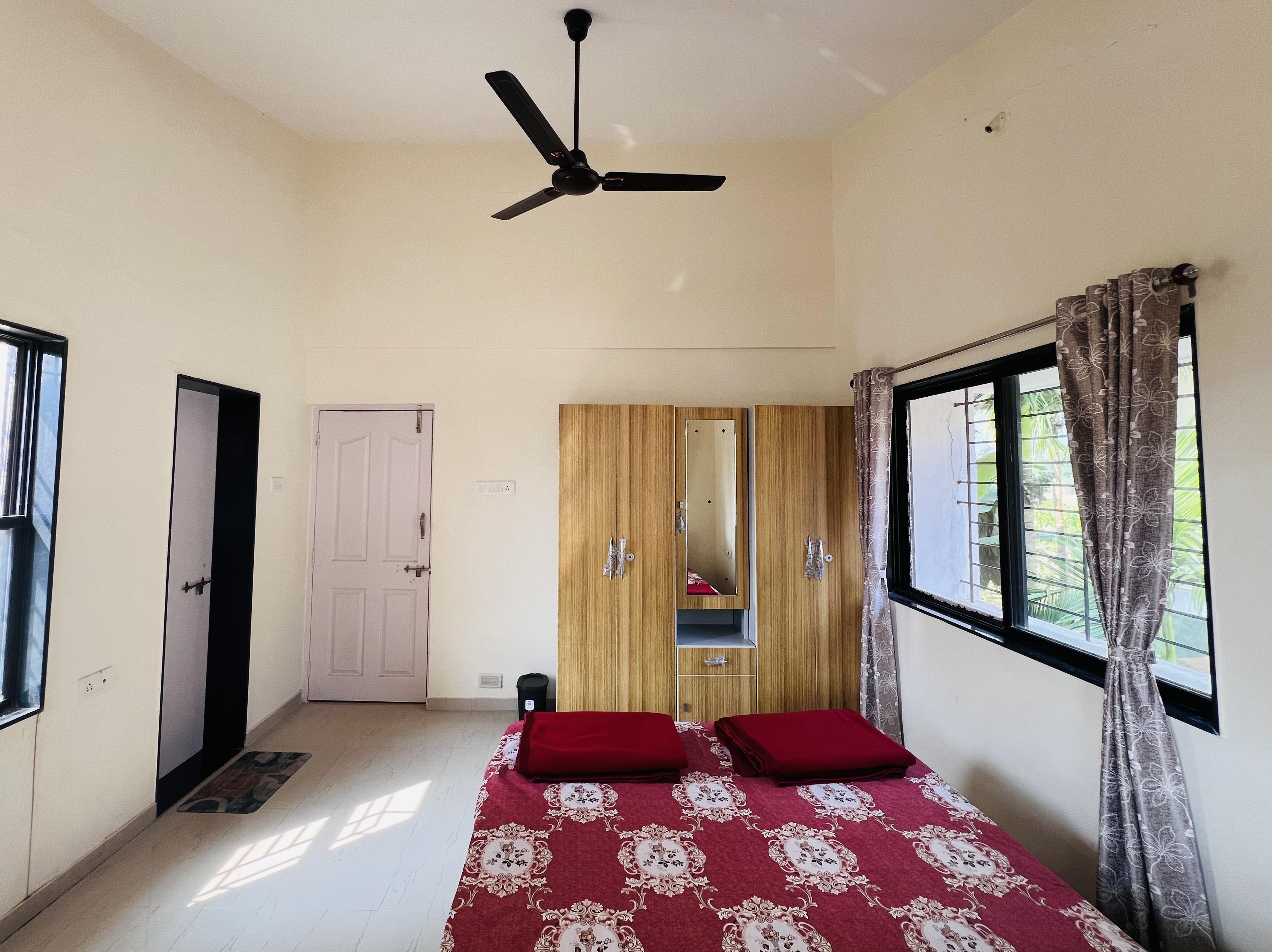 Susneh Home Stay - Tap to explore photos