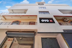 Hotel O Shree Radha Krishna, Patna