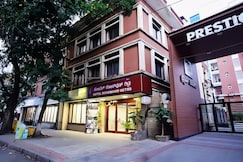 Hotel Rosewood Retreat - RV Road, Bangalore
