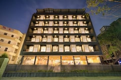 Covie Viman Nagar 102, Pune