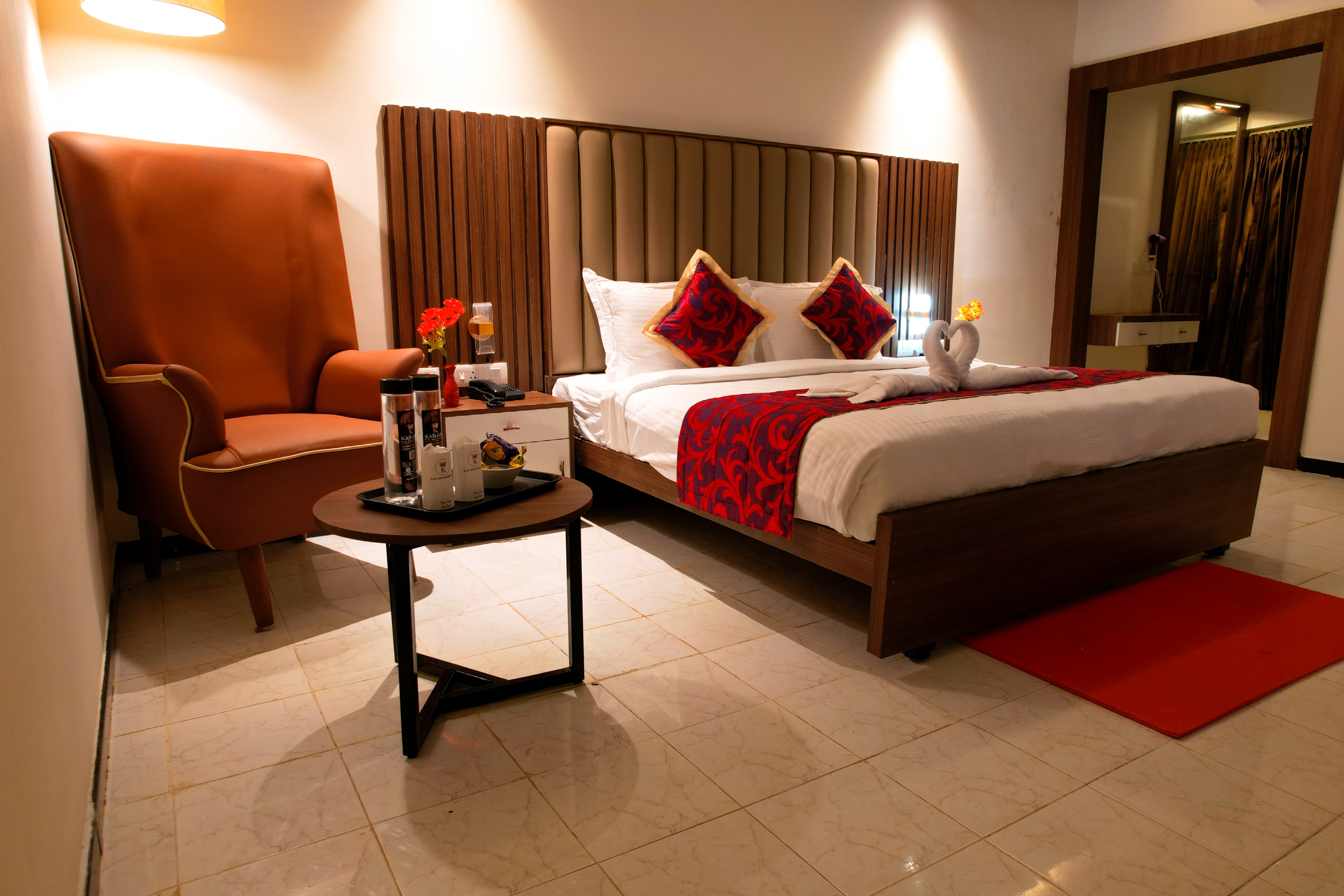Kailash Residency - Tap to explore photos