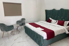 Manglaam Resort, Greater Noida