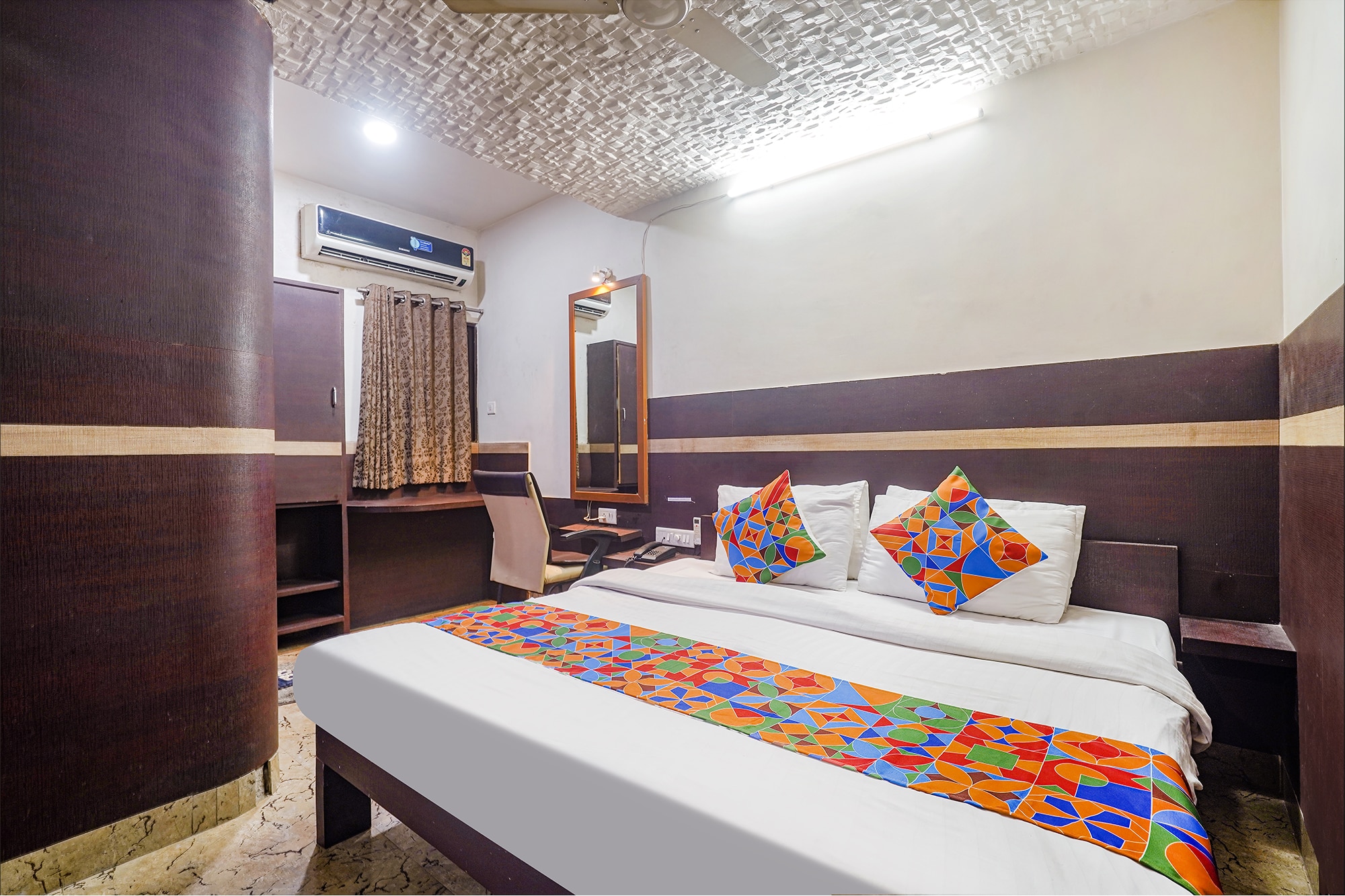 Executive Room 1