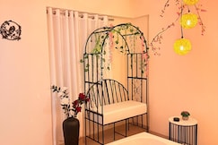 Luxury 1 BHK   Private Jacuzzi   Big Screen Fun, Jaipur