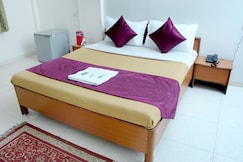 Hotel Sun Palace, Malegaon