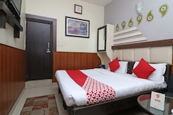 Collection O Jhalwar Road, Kota