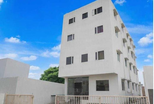 Hotel O Varanasi - Prayagraj Crossway Formerly Holiday Home