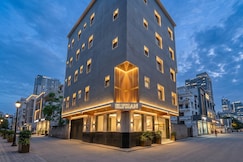Hotel Elysian @ Delhi Airport, Delhi