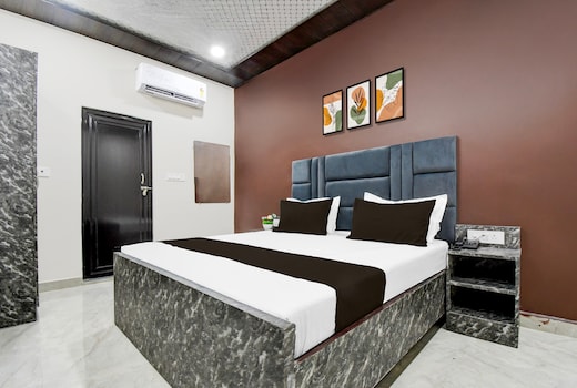 Hotel O EVER GREEN CLARKS INN