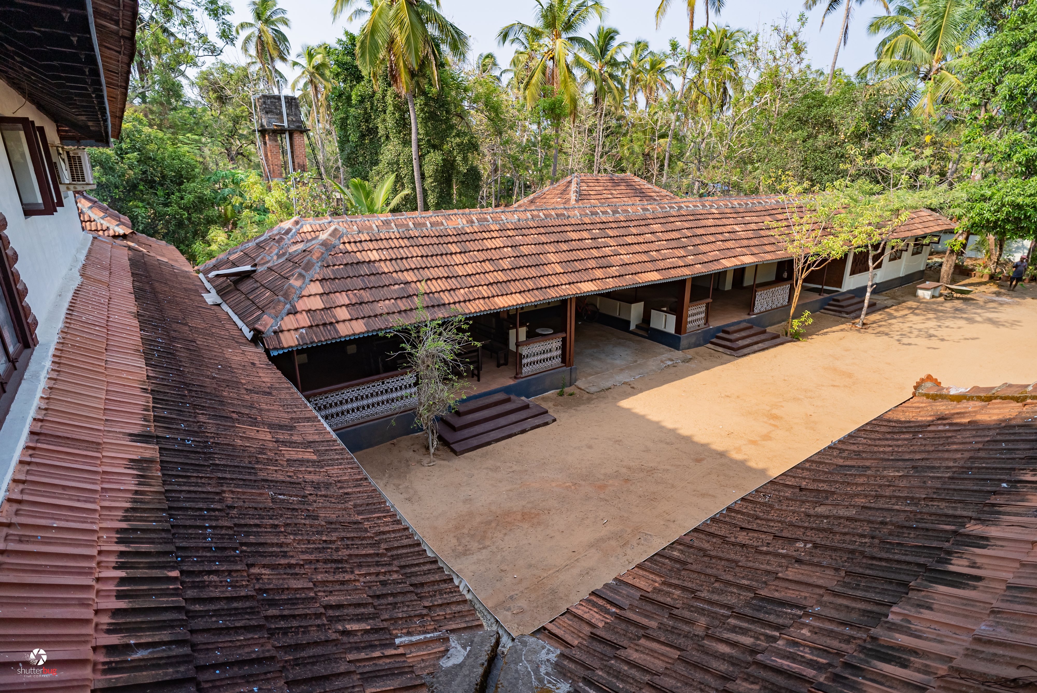 A Tranquil Stay Near Guruvayur Temple - Tap to explore photos