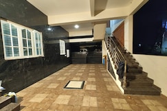 Namasvi Luxurious AC 2BHK Family friendly GF, Mysore