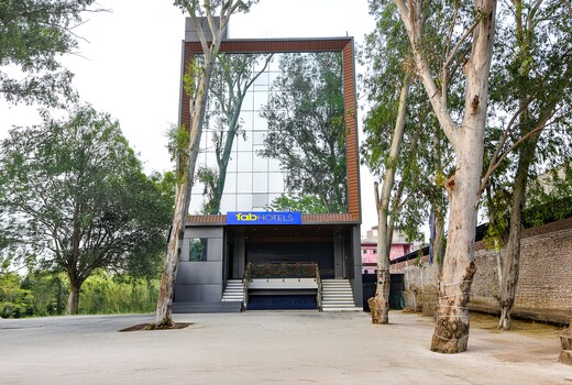 FabHotel Evergreen