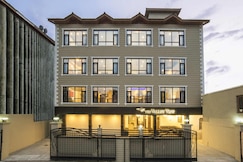 THE VALLEY VIEW, Srinagar