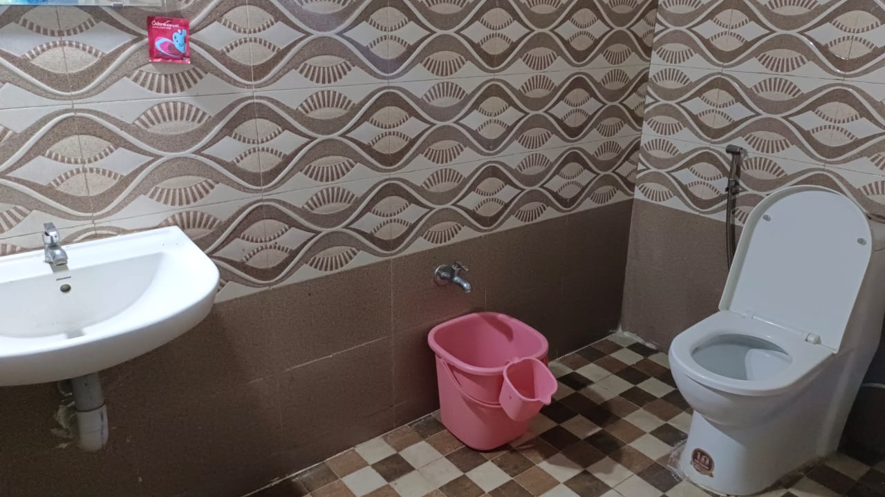 KCS Homestay - Tap to explore photos