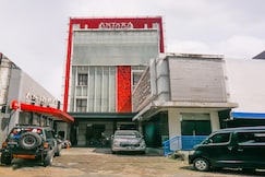 SUPER OYO 90244 Hotel Antara