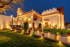Chaubeyji's Heritage Hotel, Bah