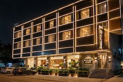 Hotel De Clark@ 5 min from Delhi IGI Airport, Delhi
