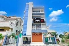 Hotel O THE HOTEL RUNWAY Service Apartment, Nagpur