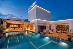 Hycinth Hotels, Thiruvananthapuram