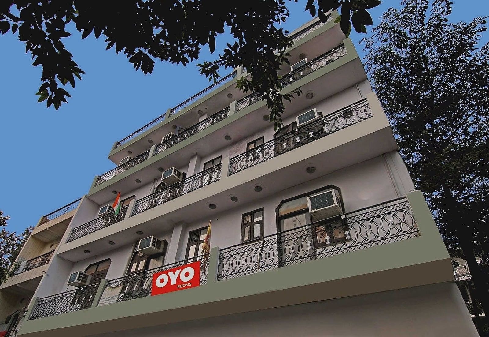 Hotel O Decent - Tap to explore photos