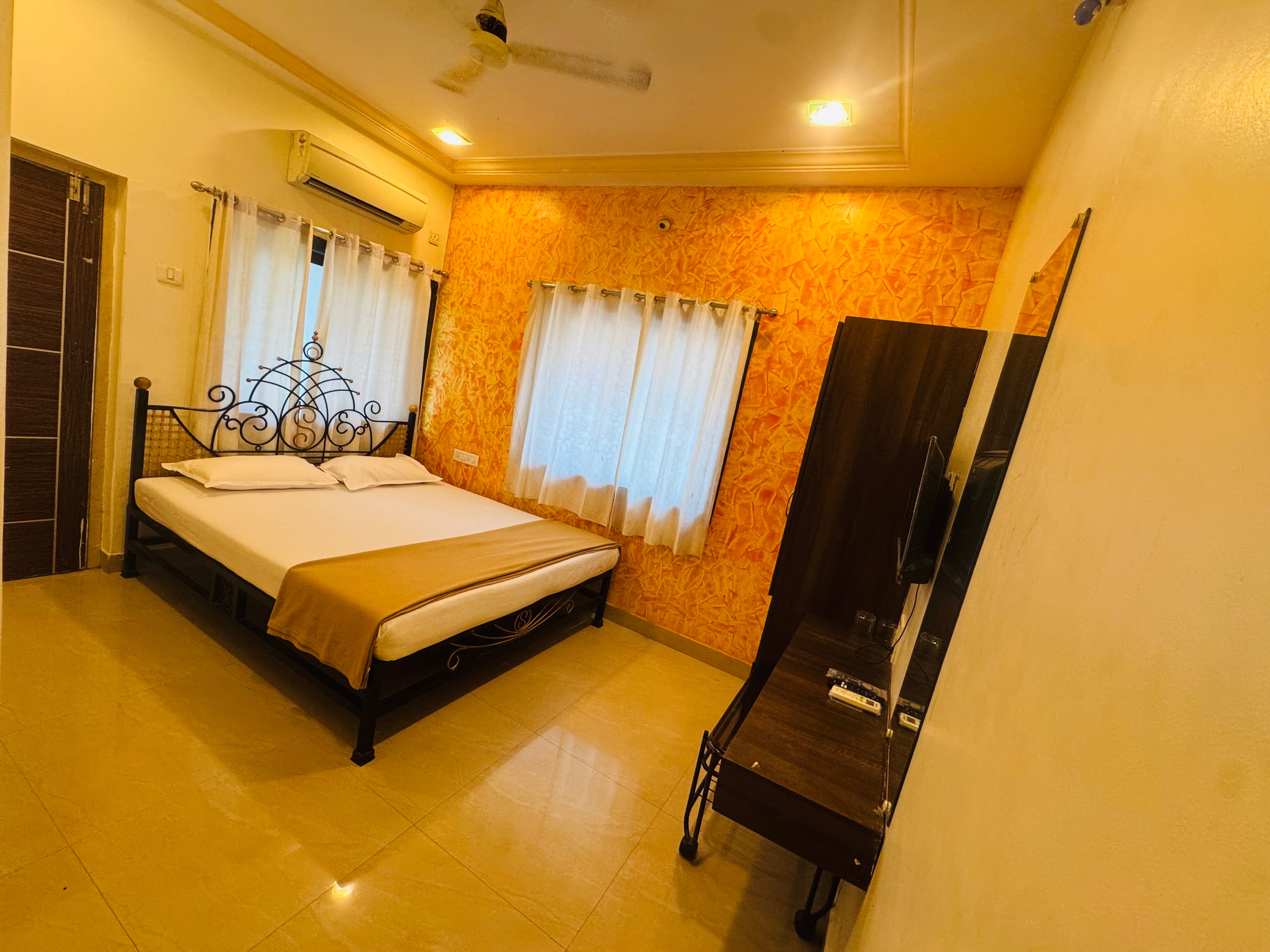 Hotel Pearl Regency 3