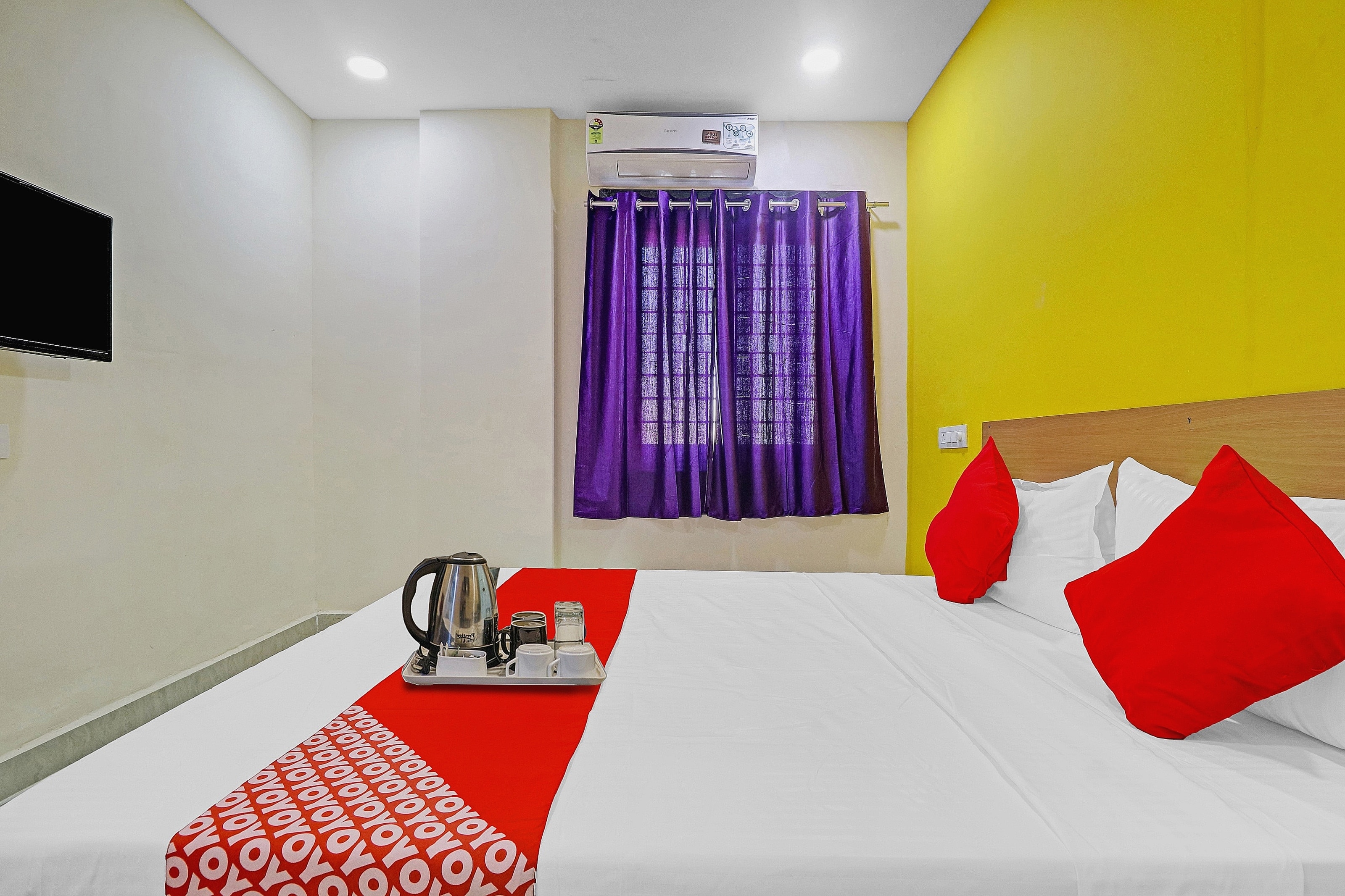 Super Hotel O Elite Stay - Tap to explore photos