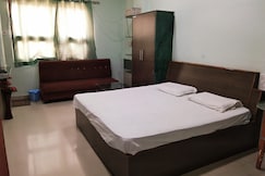 Hotel Surya