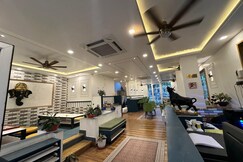 Hotel Buransh Tapovan, Rishikesh