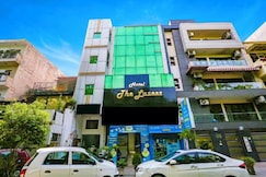 The Lazeez Hotel, Delhi