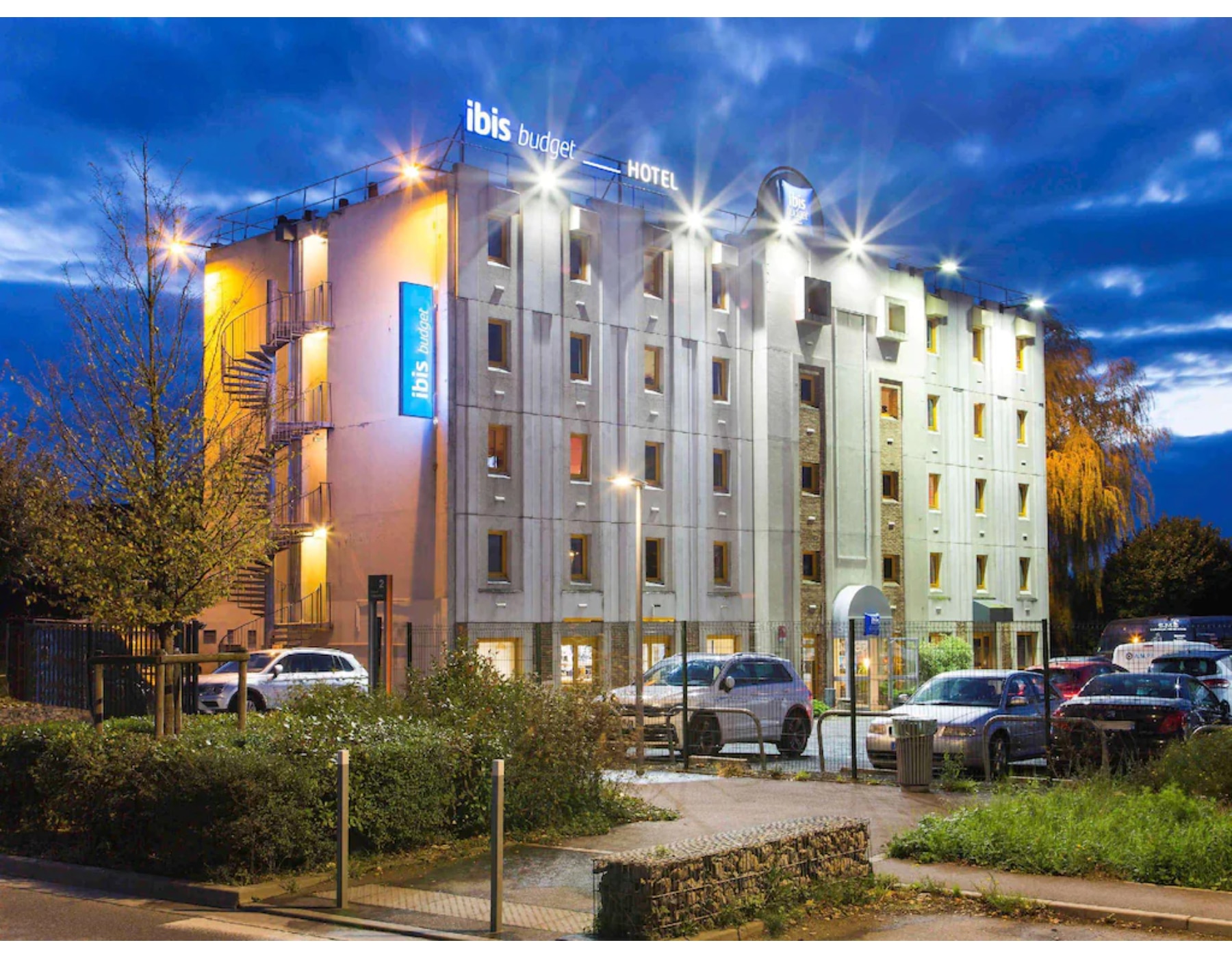 ibis budget Paris Porte de Vincennes - Tap to explore photos