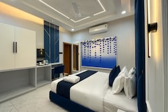 The Hotel Phoenix Inn, Indore