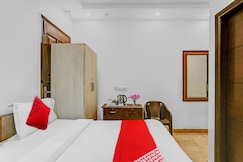 Hotel O JANGPURA INN, Delhi