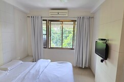 Hotel Aashish Deluxe Lodging, Kolhapur