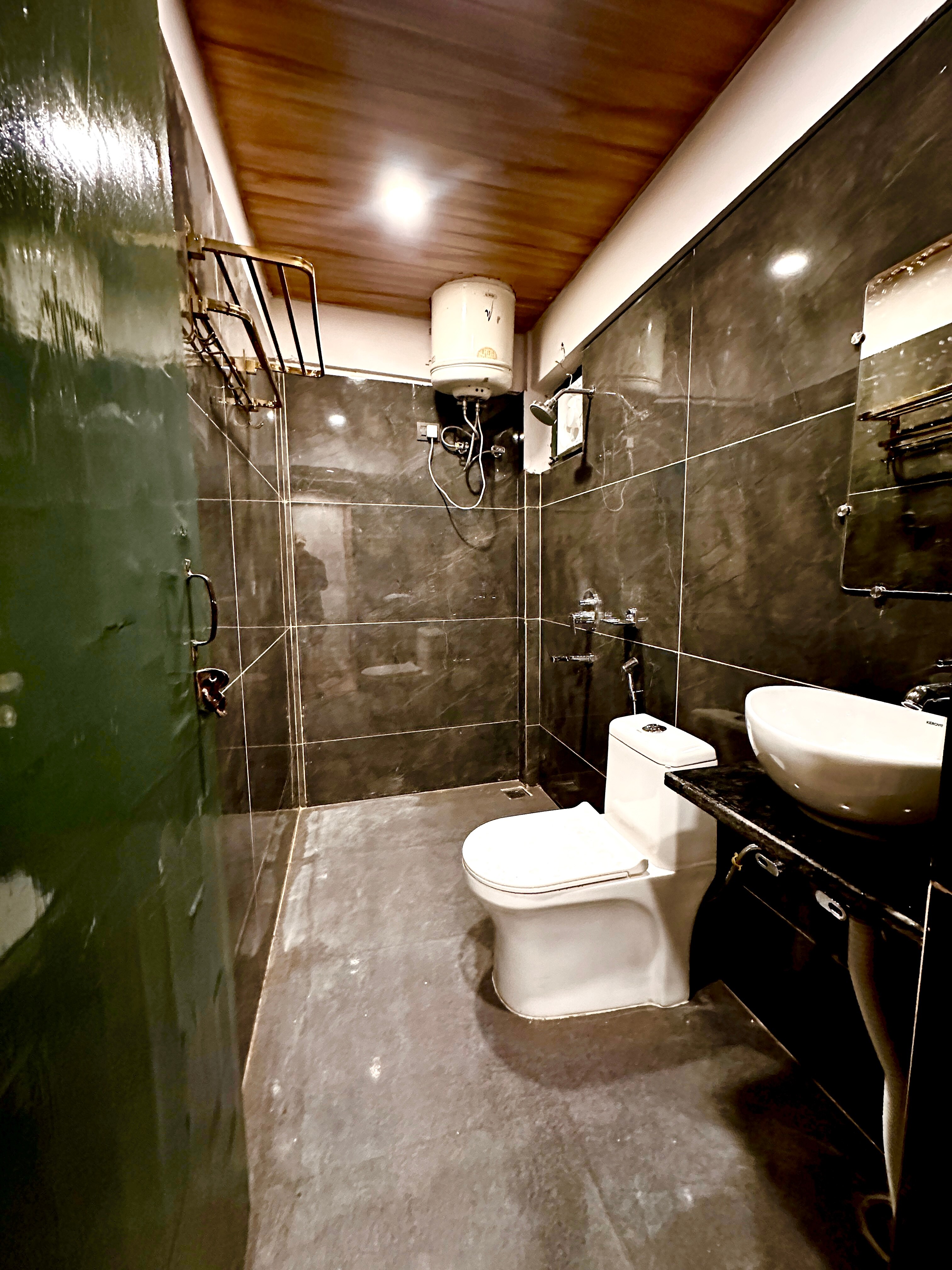 Dayal Guest house - Tap to explore photos