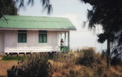 Single Cottages.
