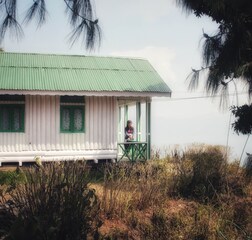 Single Cottages.