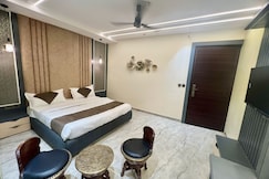 HOTEL CHELSEA PLAZA, Aligarh