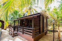 The Rainbow's End| Unique Cottages with Pool, Goa