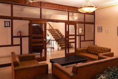 Kumaon Plaza, Thakurdwara