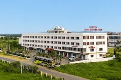 Hotel The Divine Inn, Statue Of Unity - By Hotshot Hotelier, Rajpipla