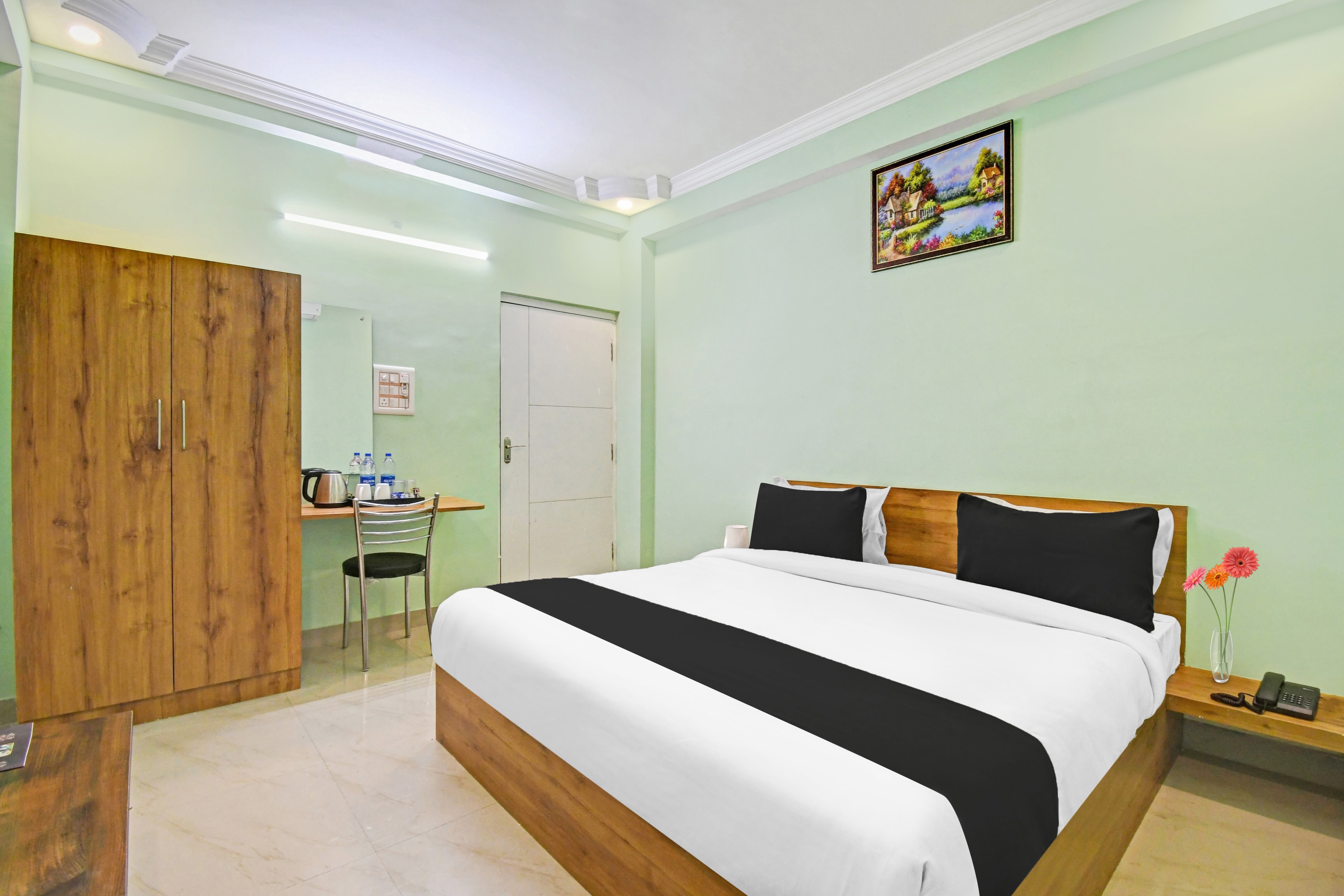 Super Hotel O AURA HOTEL SONNET INNS - Tap to explore photos