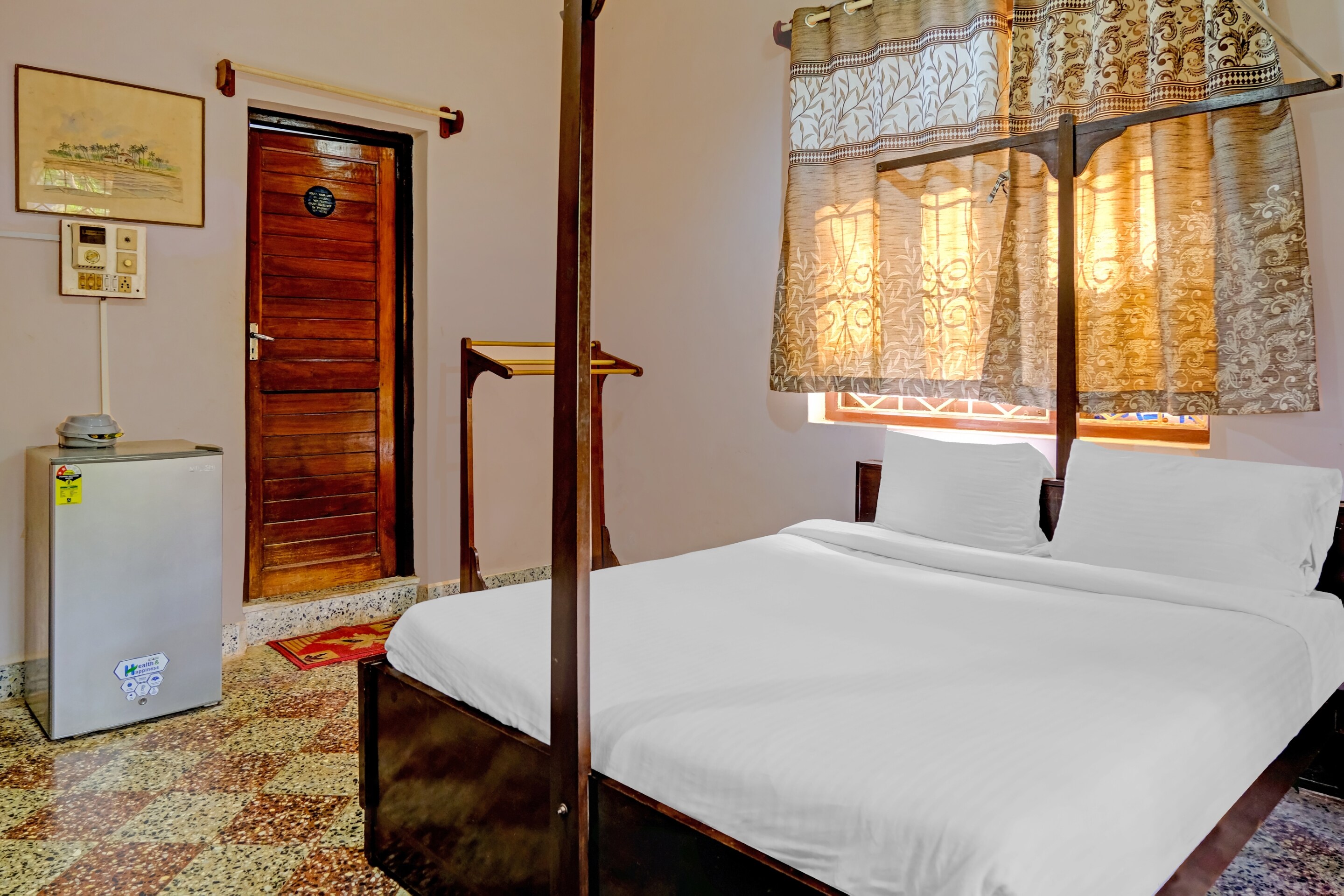 Hotel O Cathsil Cottages - Tap to explore photos