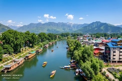 Mannat Resorts -Jehlum Riverfront, Srinagar